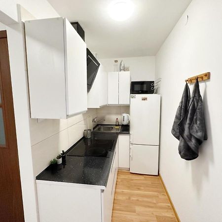 Anielewicza 26 Rooms Varşova Dış mekan fotoğraf